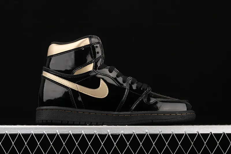 All categories Air Jordan Jordan series basketball shoes Air Jordan 1 High X version Air Jordan 1 High OG "Black/Metallic Gold" AJ1 Joe 1 patent leather black gold 555088-032
